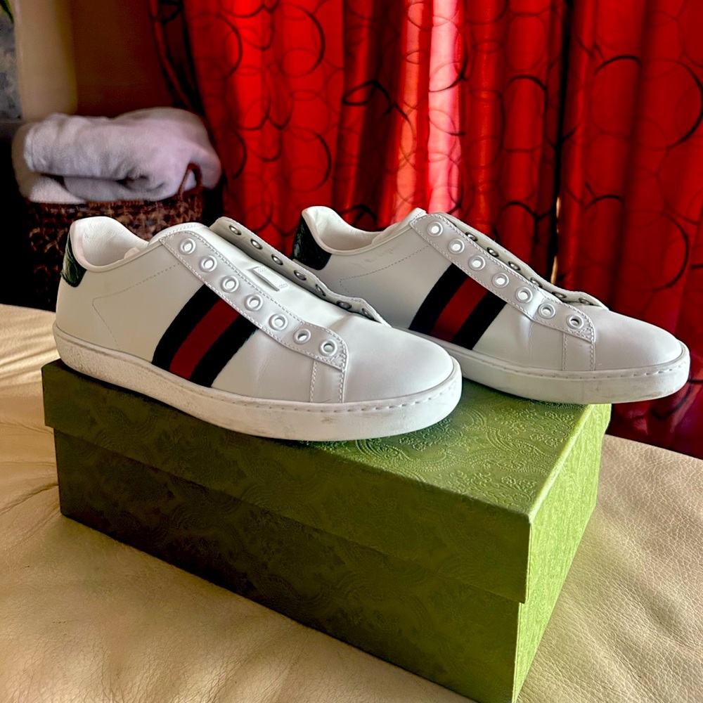 Authentic Gucci Sneakers